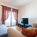 Feels Like Home Expo Cozy Apartment