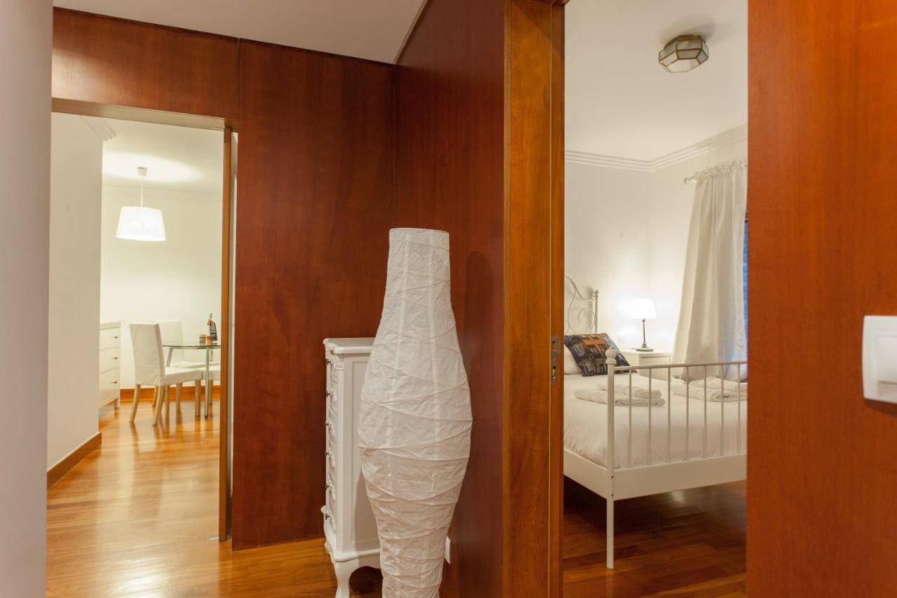 Apartment Feels Like Expo Cozy
